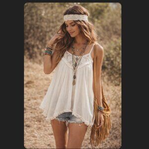 Cream Sleeveless Tank Top Boho Crochet Fringe Babydoll Loose Flowy Size Medium